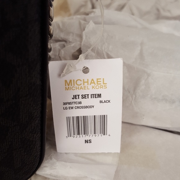 SOLD NWT Michael Kors LG crossbody bag Black - Picture 7 of 7